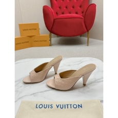 Louis Vuitton Slippers